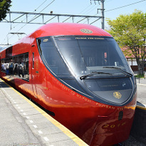 Fujisan View Express นั่งรถไฟไปตามหาฟูจิซังกันเถอะ!