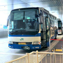 วางแผนเที่ยวด้วยรถบัสต้องดู Bus Terminal ใหม่ในชินจูกุ!