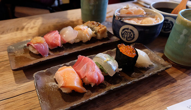 พาชิมร้านซูชิสดใหม่ เจ้าดังที่สุด ในตลาดปลาของโอซาก้า Endo Sushi
