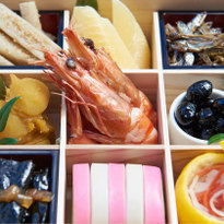 Osechi—the New Year’s Cuisine with Ingredients Said to Attract Good Luck