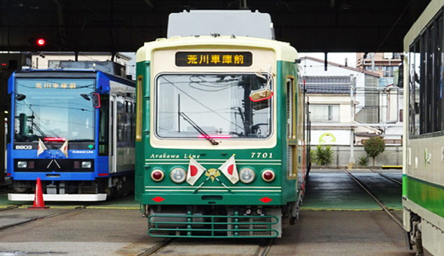 东京别样打开方式，搭乘路面电车游荡在下町