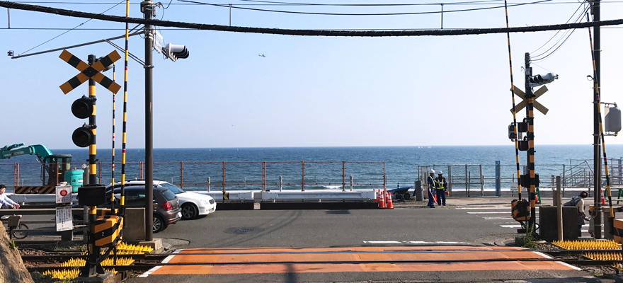 Travel by Enoshima Electric Railway one-day tickets to Kamakura/Enoshima