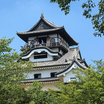 Visit Inuyama Castle and Take a One Day Stroll Around a Historical Town