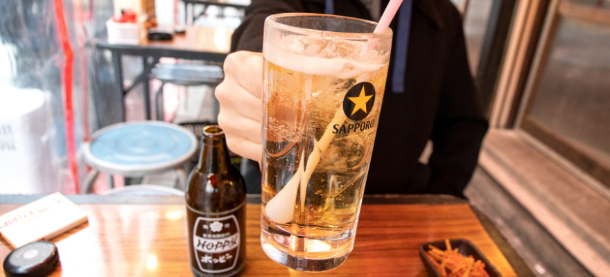 Hiruzake: The Pastime of Daytime Drinking in Tokyo