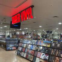 音楽好きなら一度は行きたい！大型音楽専門店「タワーレコード渋谷店」がリニューアルオープン！