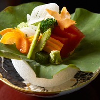 일본 전통식 코스요리집 – 야사이카이세키 나가미네 채식코스