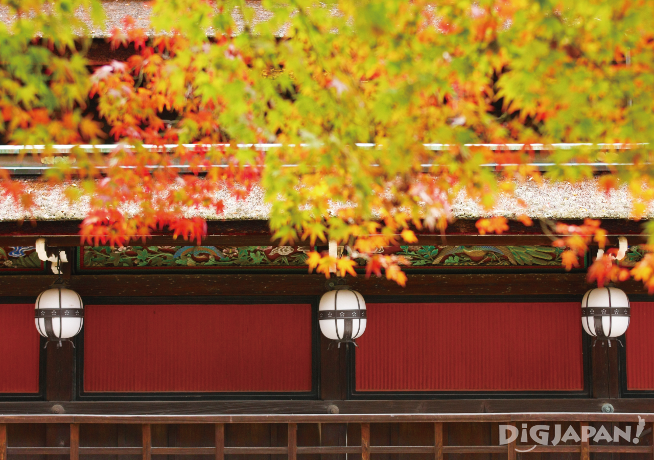 Kitano Tenmangu Shrine in the fall