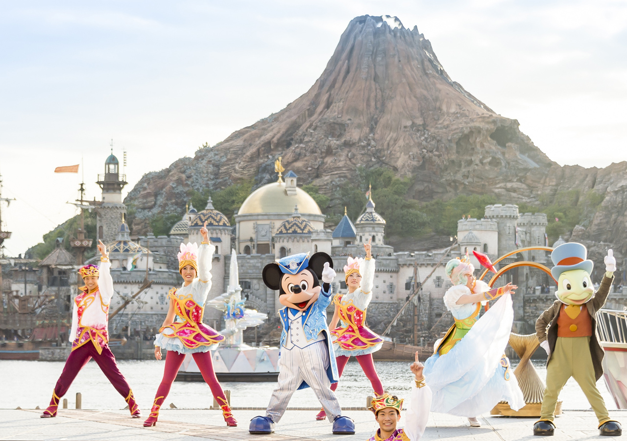 Tokyo DisneySea 15th Anniversary: 