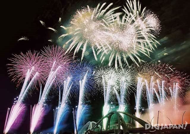 10 Summer Fireworks Festivals Digjapan