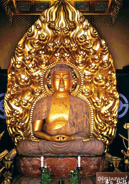 Buddha at Hase-dera Temple