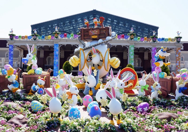 東京迪士尼樂園入口復活節装飾2