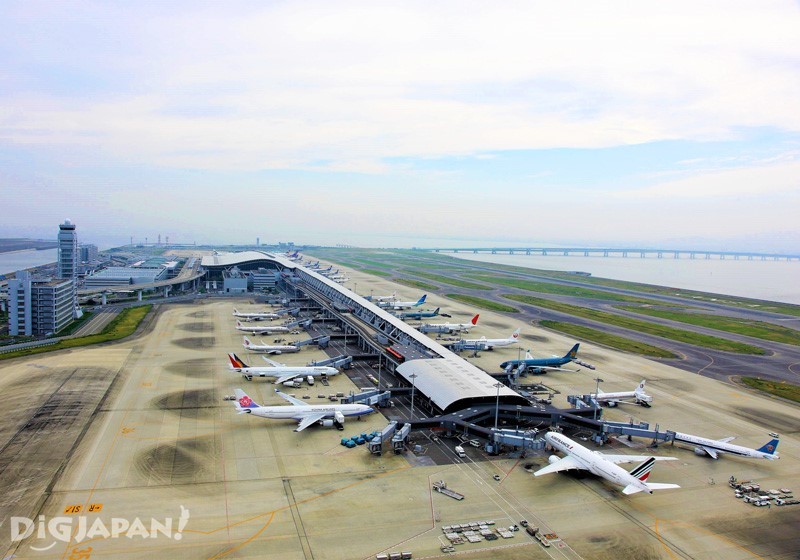 関西国際空港上空からの全景