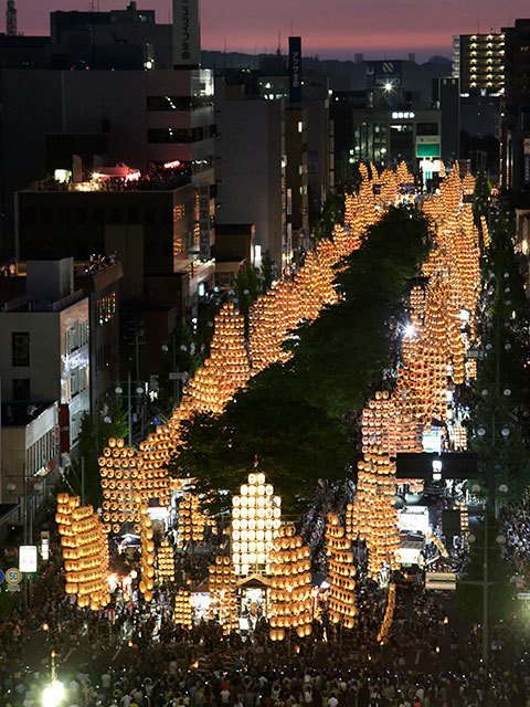 秋田竿燈祭3
