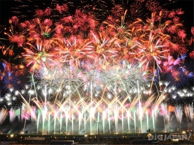 The 96th National Fireworks Competition "Omagari Fireworks Festival"