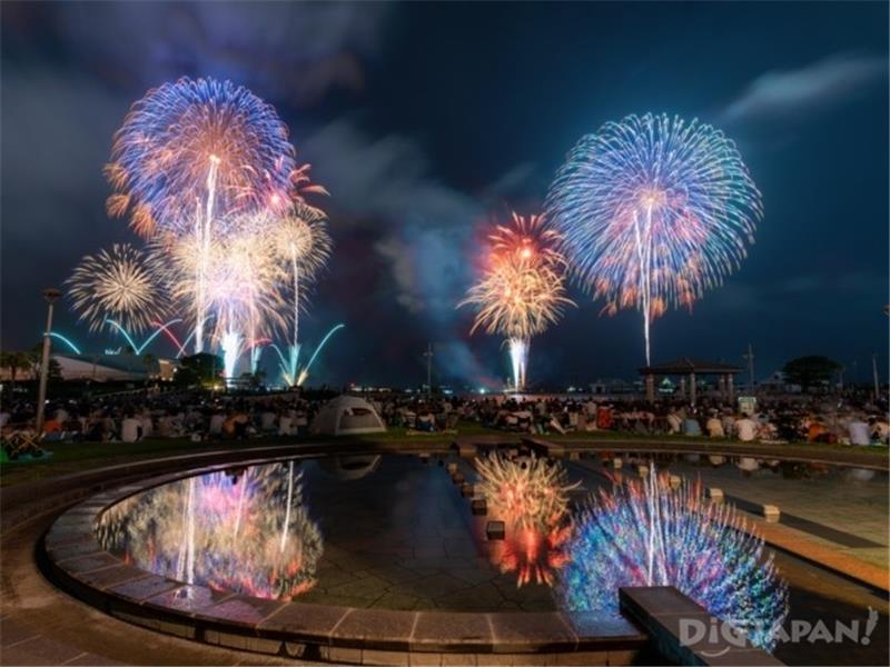 かごしま錦江湾サマーナイト大花火大会（鹿児島県）